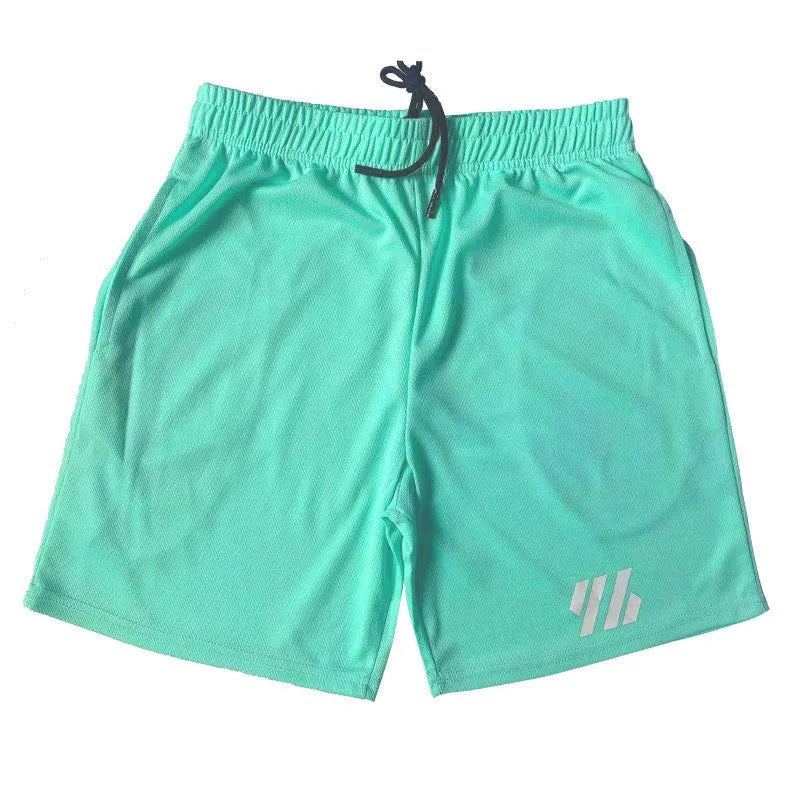 Men's loose-fit metal silk sports shorts in multiple colours on a size chart background