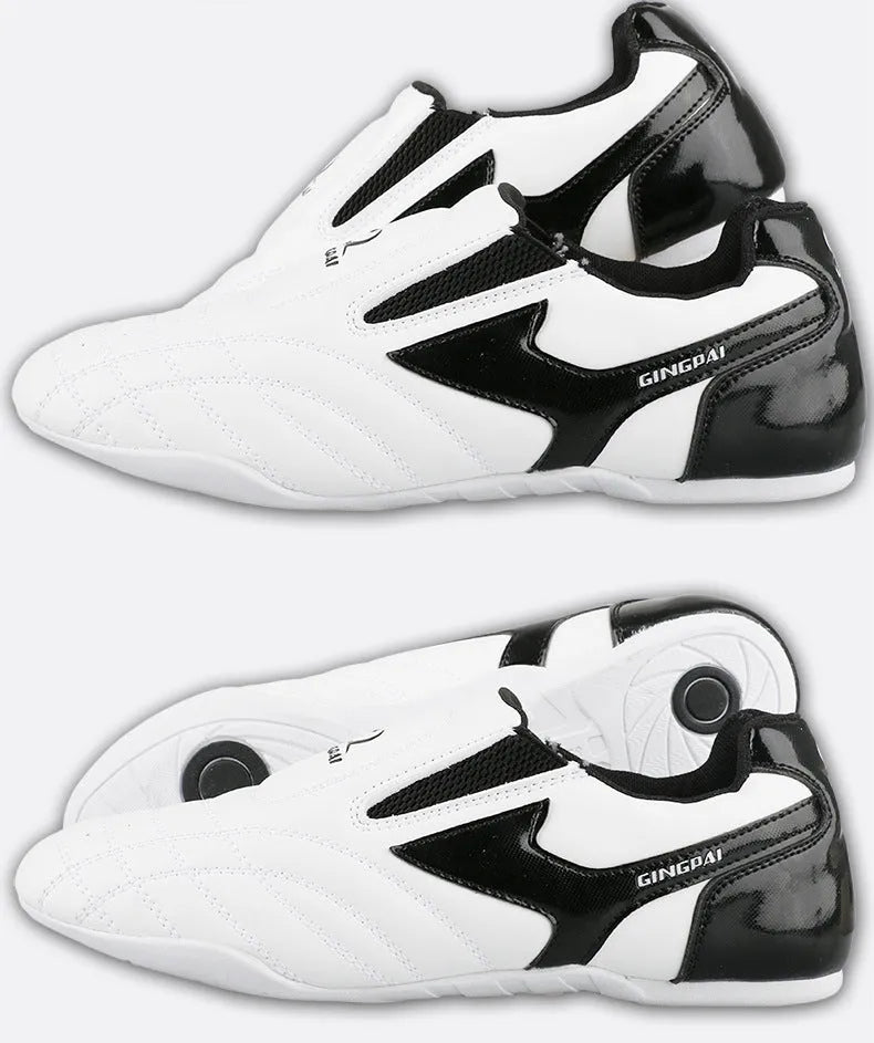 Black and white children's soft bottom boxing shoes for Taekwondo and Sanda training