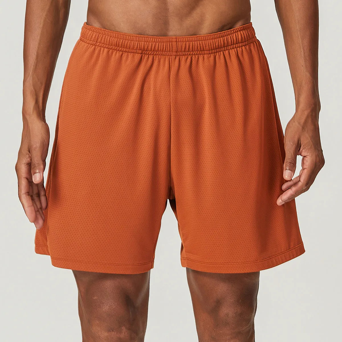 Men's quick-dry running shorts in seven colours with double-layer construction for workouts