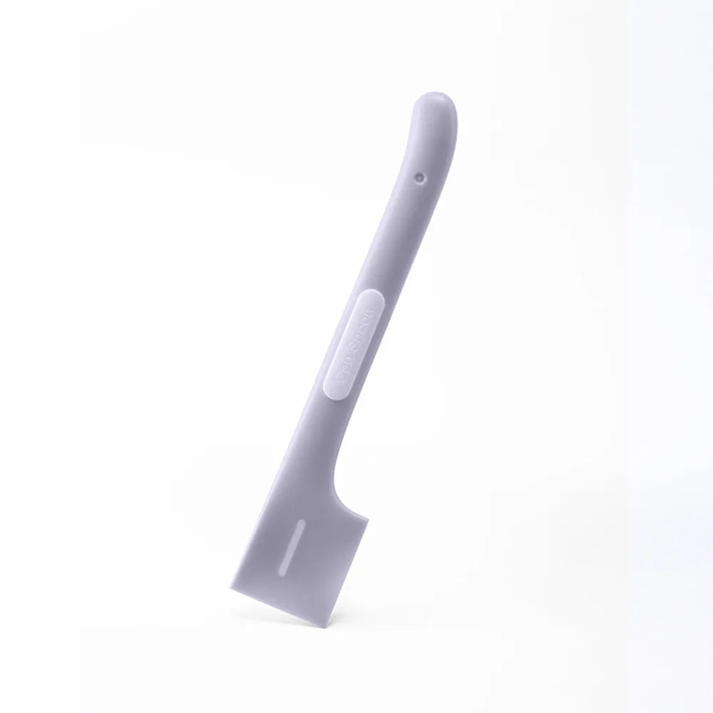 TPR pet food can spoon with right-angle design and 16cm long handle in green colour