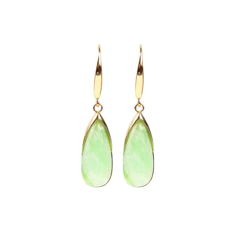 Retro geometric water droplet earrings in jade green with Chinese style