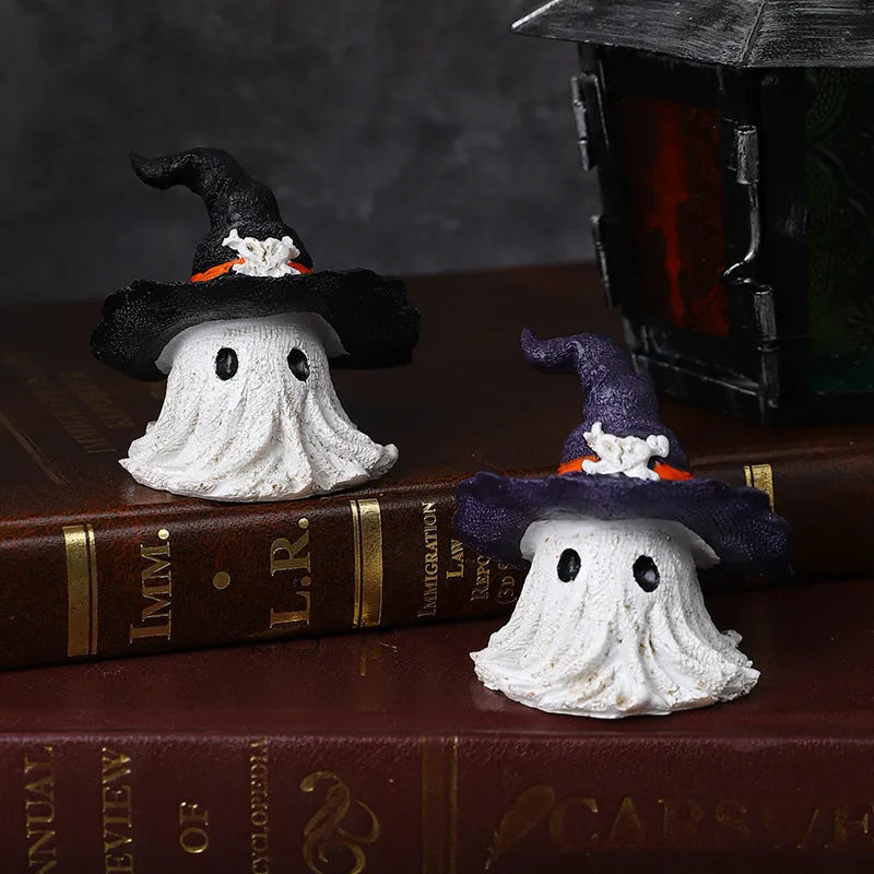 Resin wizard hat ghost ornament in black or purple colour for Halloween and Christmas decorations