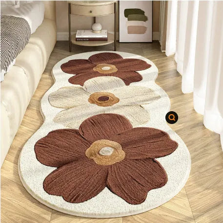 Flower-shaped cashmere blanket with printed cartoon patterns in various colours and sizes