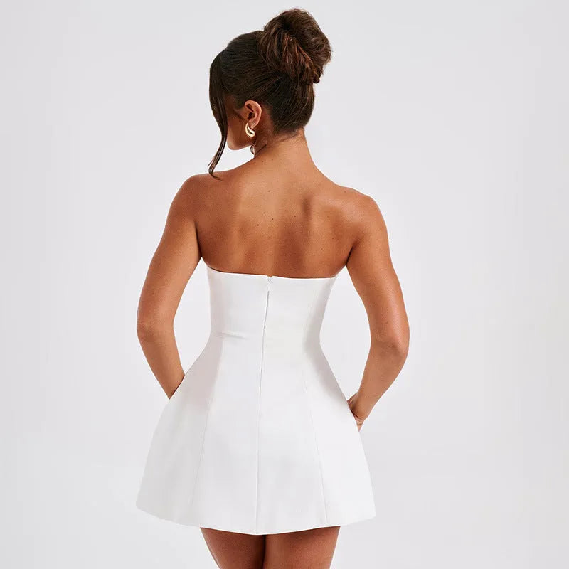 Women's solid colour backless tube dress with A-line skirt in summer styling