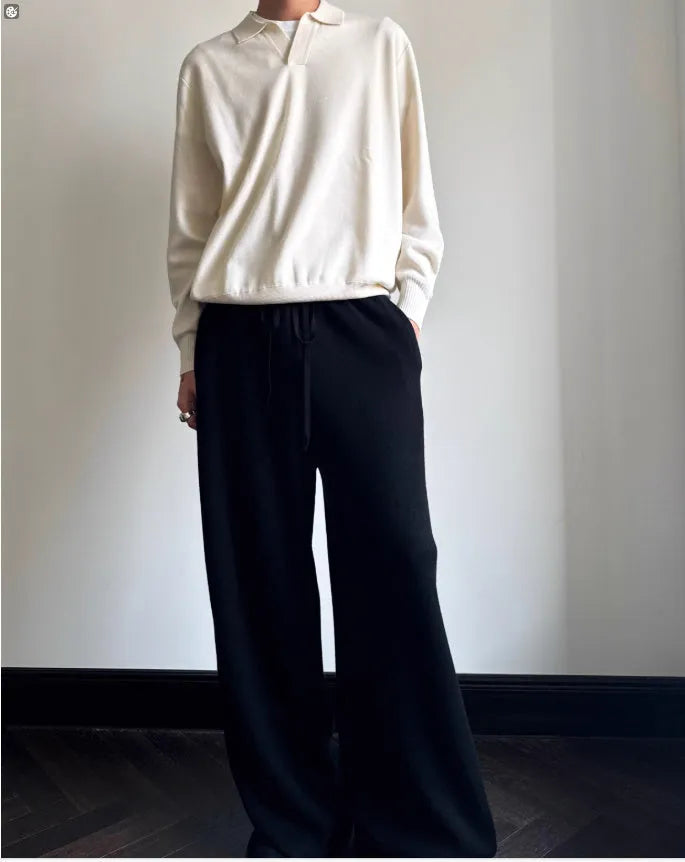 Pure wool POLO sweater with lapel collar in loose fit, shown in milky white and navy blue colour options