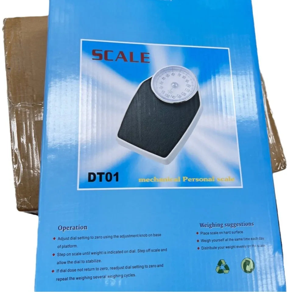 Black mechanical pointer body weight scale with large dial display on 47x35cm platform