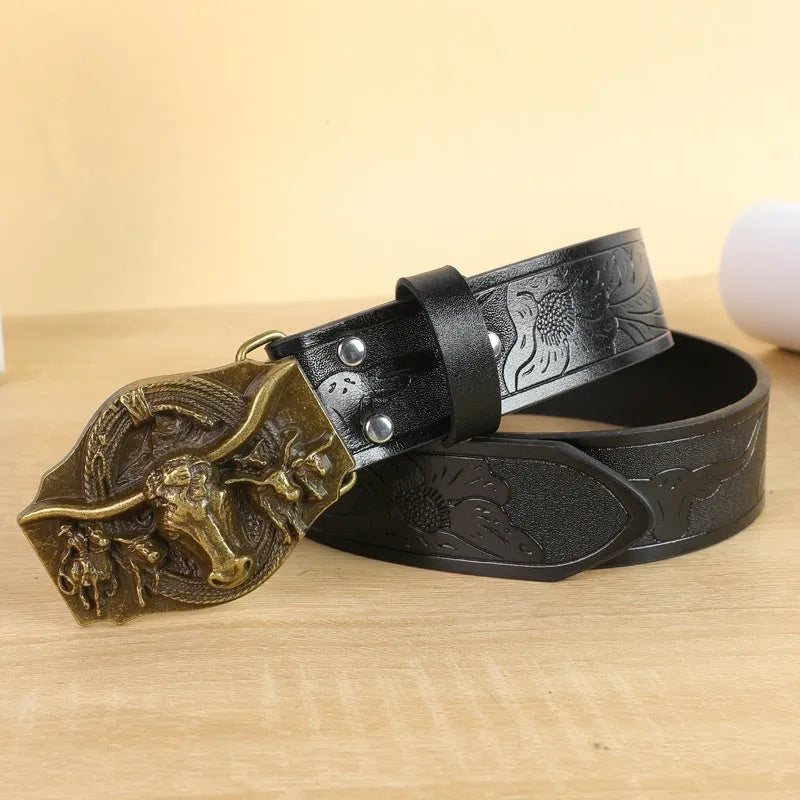 Men's belt with cow head alloy buckle in imitation leather with pin buckle fastening