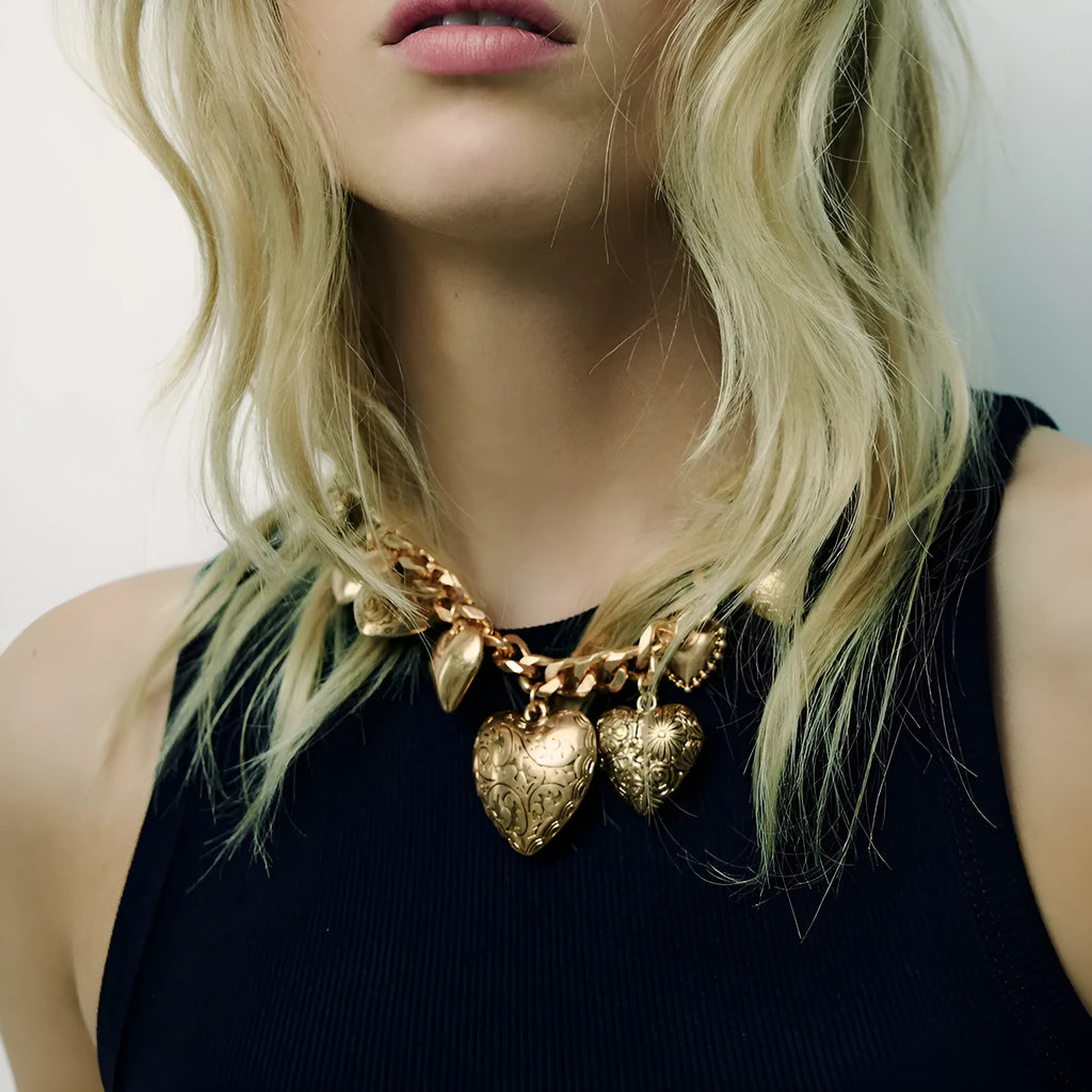 Women's carved heart pendant necklace with adjustable 41-50cm chain in gold colour