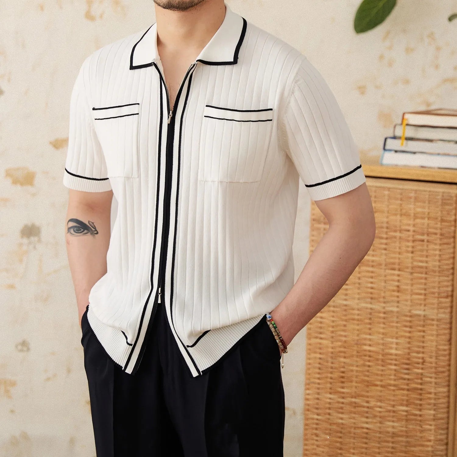 Slim elastic lapel short-sleeved polo shirt in black viscose blend fabric for men