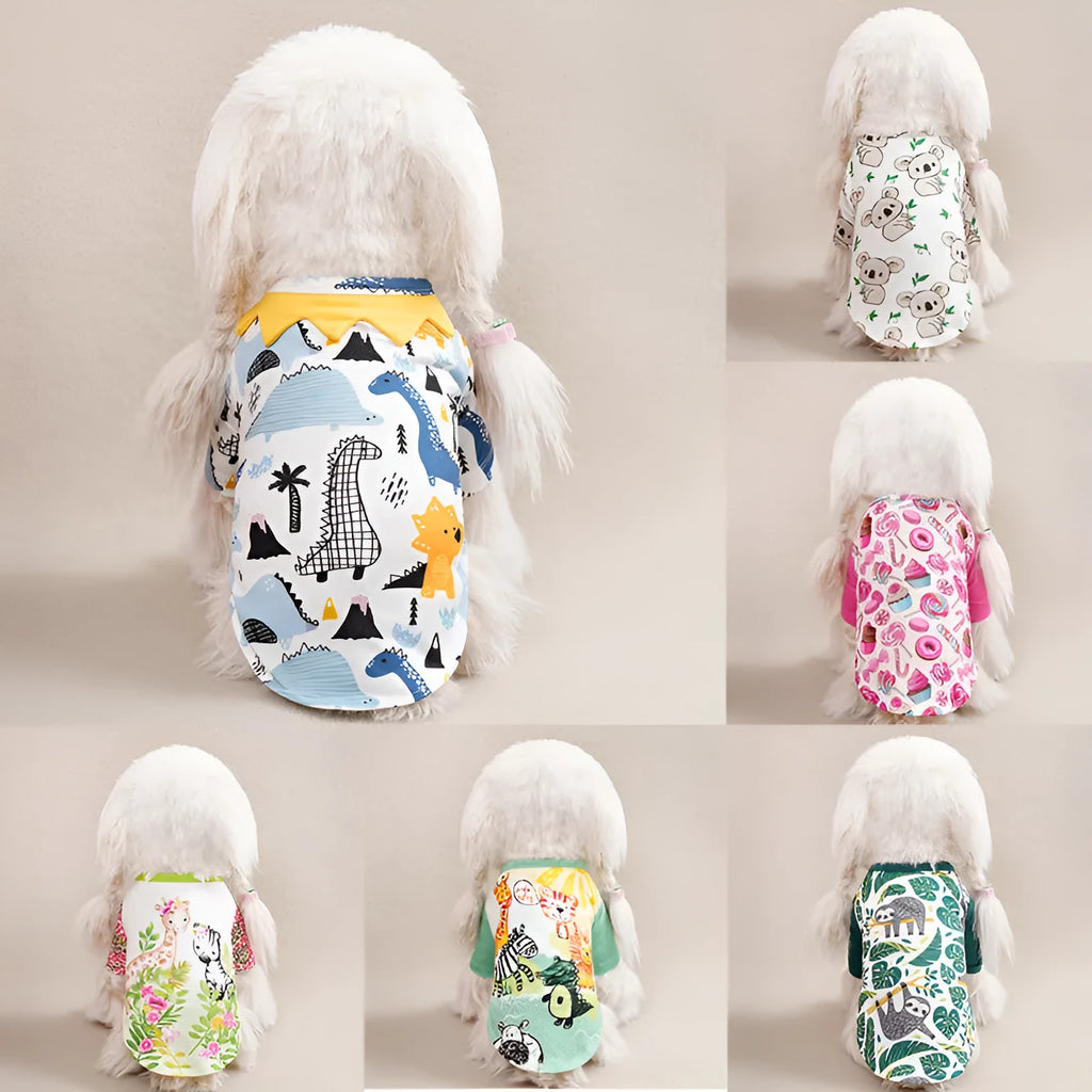 Colourful printed casual t-shirt on a small dog, showing sizing from S to XXL for weights 1.5-8 kg.