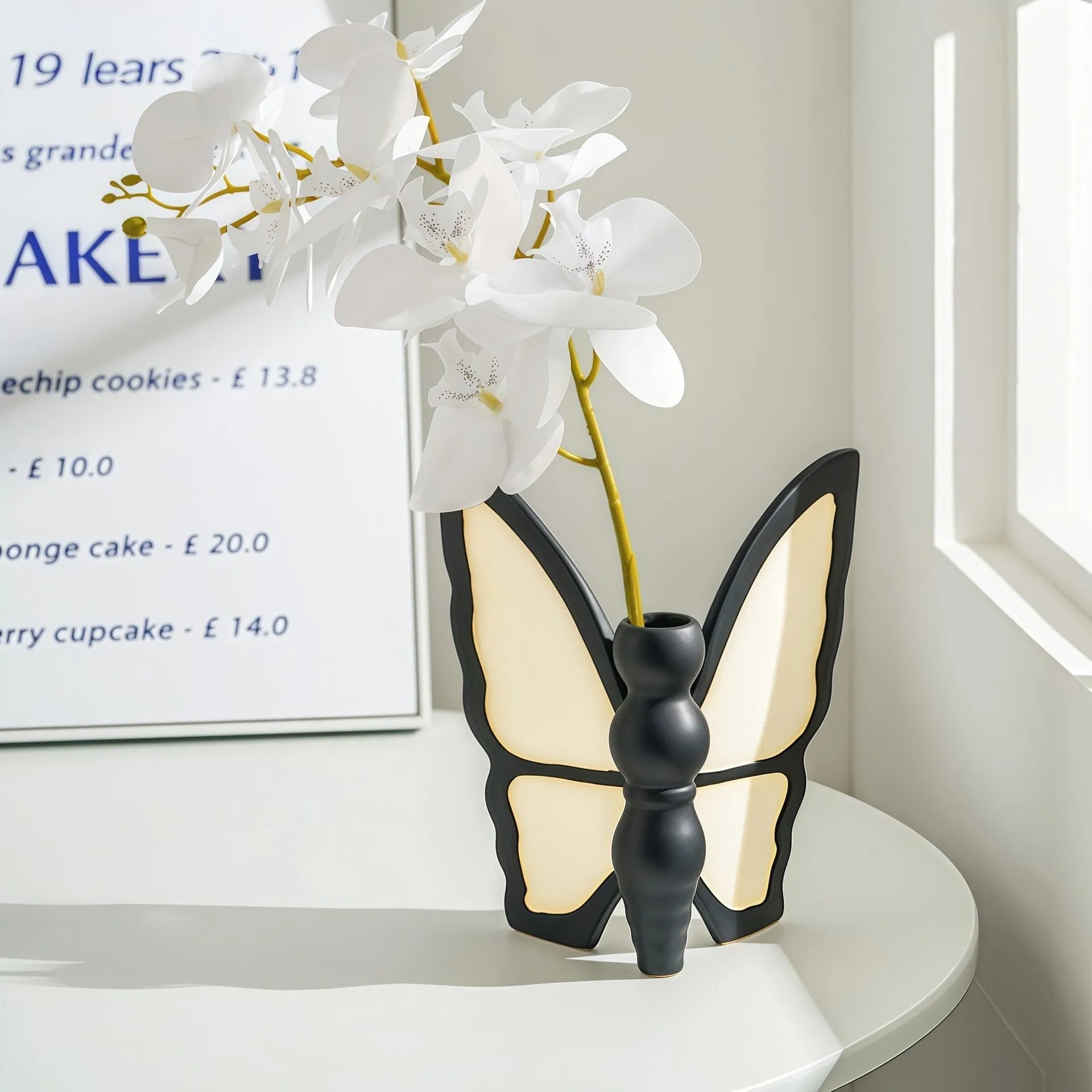 Ceramic butterfly vase and matching tissue box set for living room decor