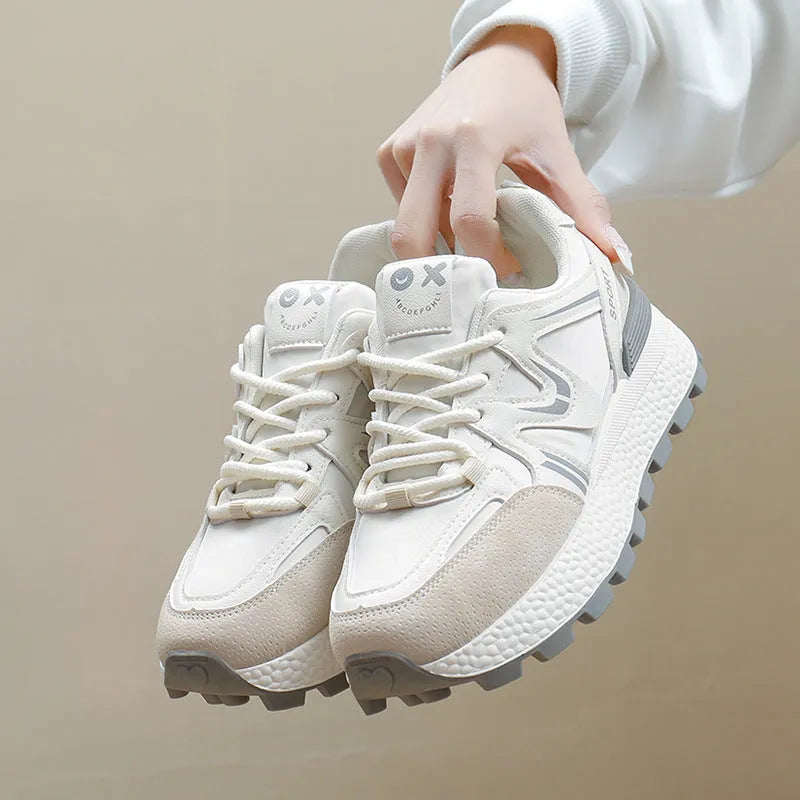 Women's platform casual shoes in artificial PU with lace-up front and round toe design