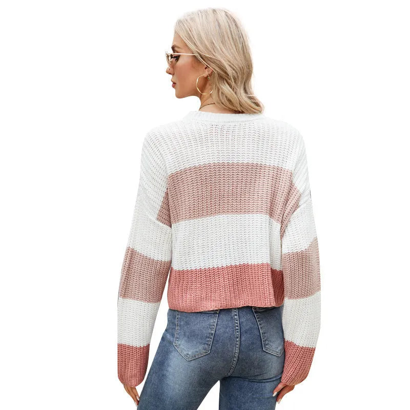 Women's striped acrylic pullover sweater in loose fit with short 40cm length