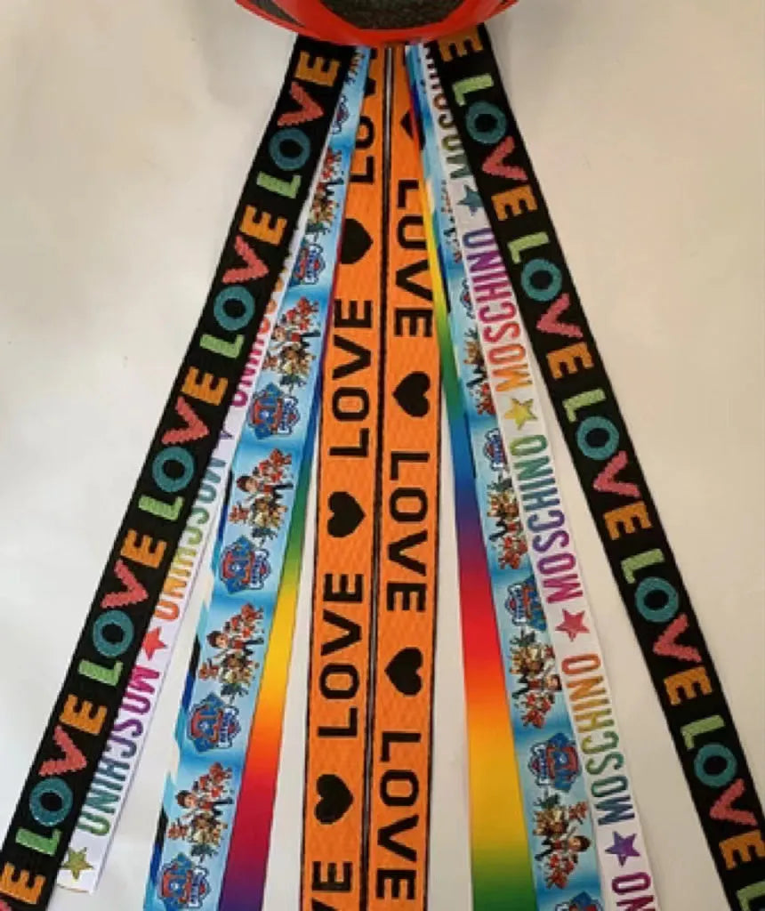 Children's helmet decorative streamer in multiple colour options for roller skating and balancing car safety gear