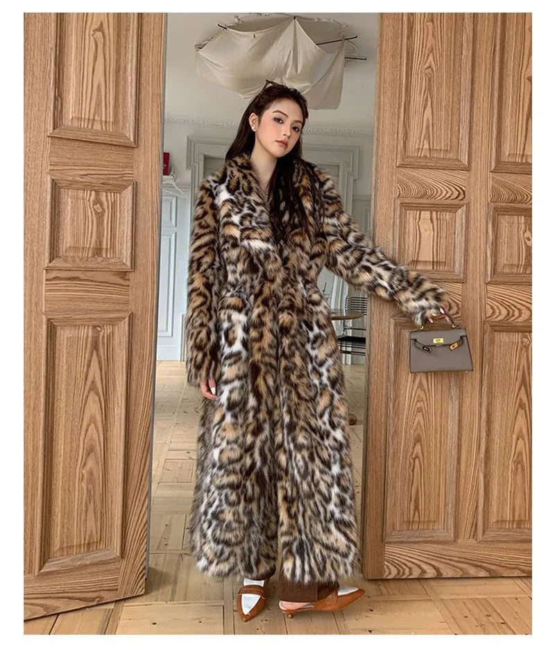 Women's faux fur coat with real fur collar in street fashion style