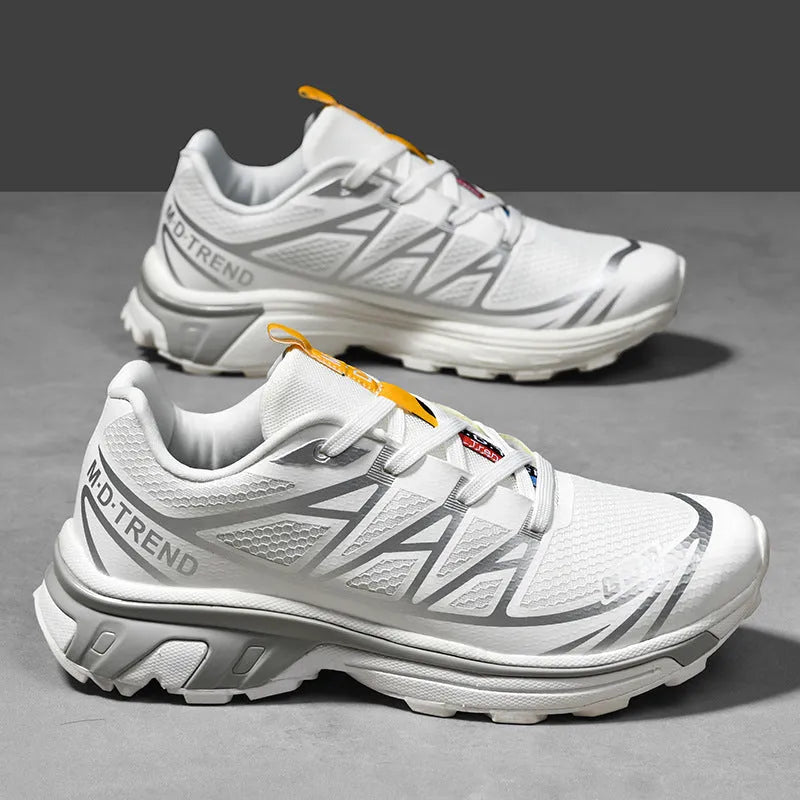 Men's and women's low-top artificial leather hiking shoes in khaki with lace-up front and flat rubber sole