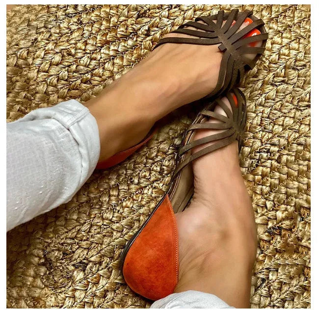 Women's leopard print buckle sandals with ankle strap in dark brown