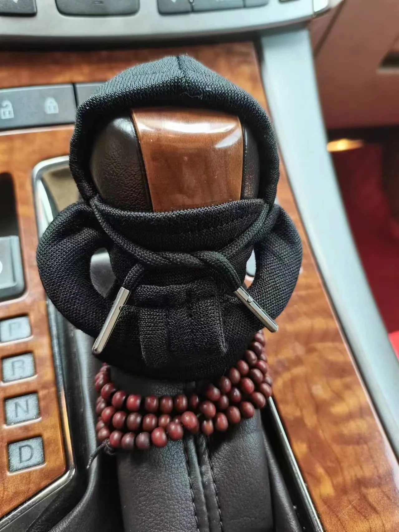 Velvet car gear handle sleeve in Dutch velvet fabric showing colour and fit options