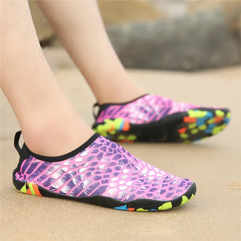 Lycra beach wading shoes in multiple colours with EVA midsoles for swimming and water activities