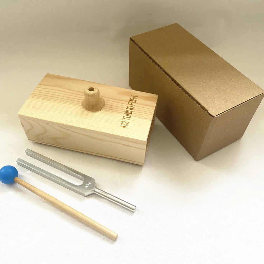 Aluminium alloy tuning fork and speaker set in kraft paper box for 432Hz or 258 frequency.