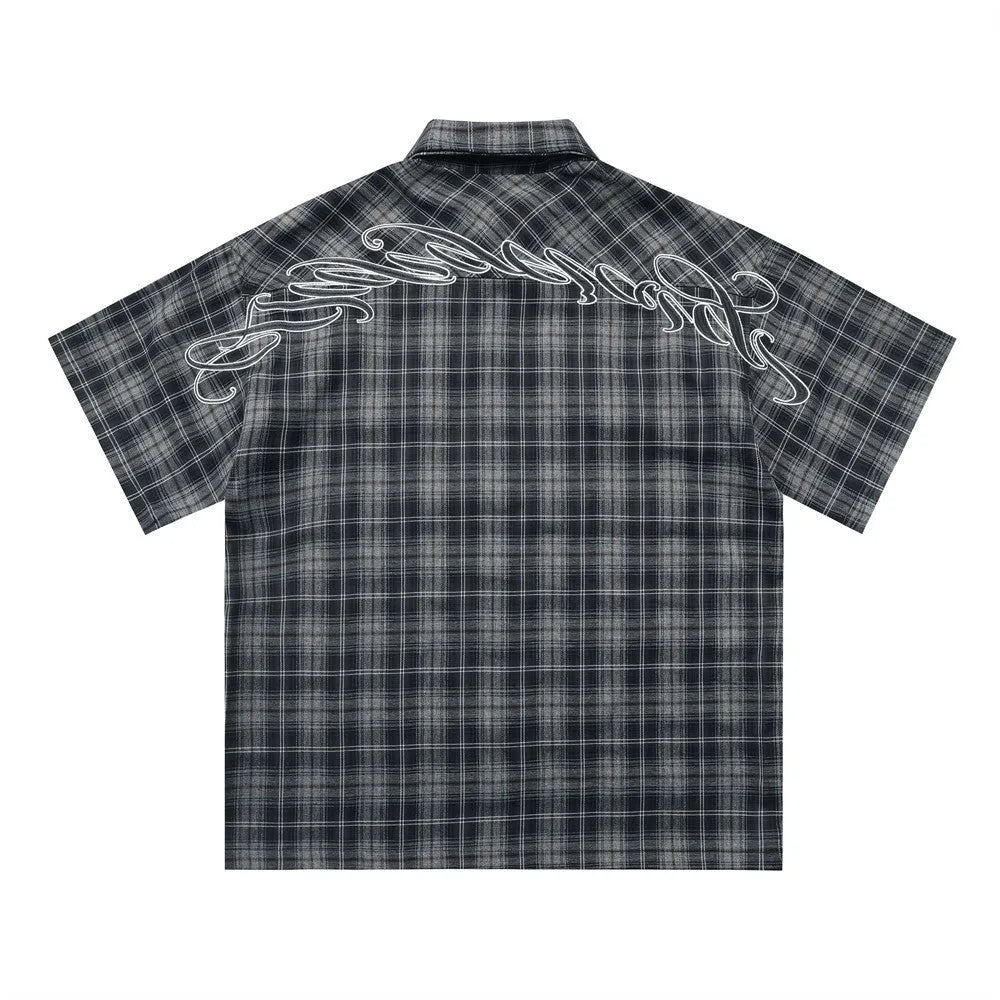 Men's black plaid short sleeve shirt with letter embroidery on the lapel collar.