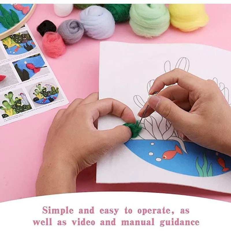 Round linen fabric embroidery kit with free hoop for making a 20x20 cm three-dimensional floral blanket painting.