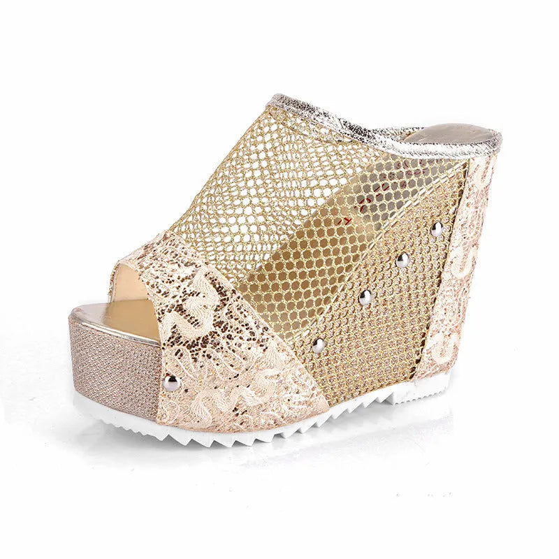 Korean style chunky heel flip-flops with hollowed-out mesh upper in black gold and silver colours