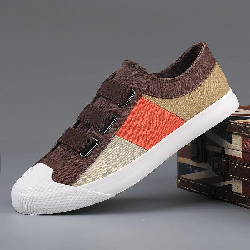 Men's canvas sneakers in multiple colours with elastic band closure and vulcanised rubber soles
