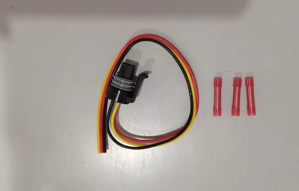 Ford F6TZ-9F838-A pressure sensor with colour-coded connecting line for F4 and F6 vehicle models