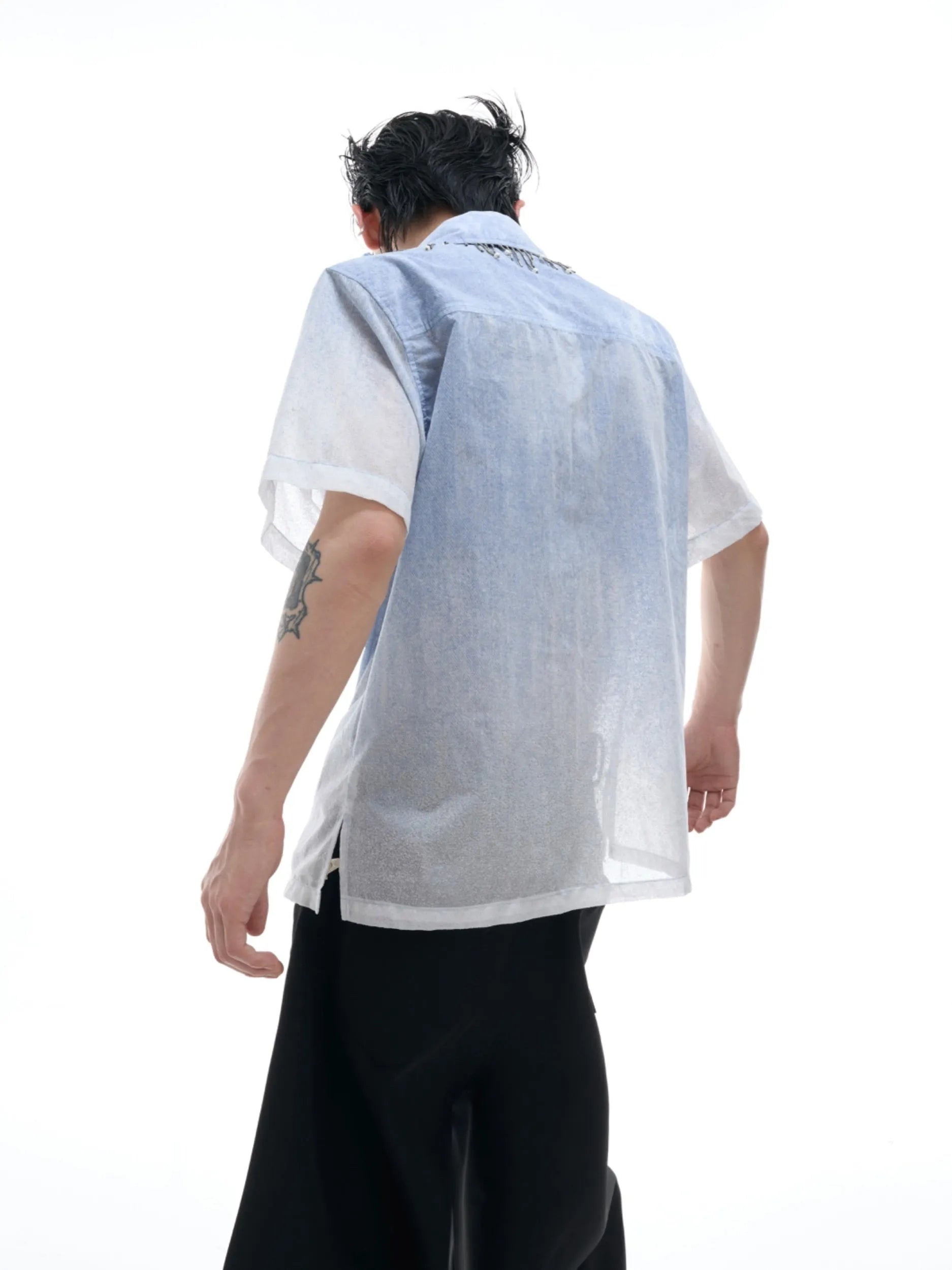 Blue and white gradient short-sleeve loose fit casual shirt for summer.
