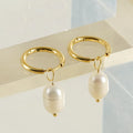 Gold electroplated stainless steel earrings with geometric shape and pearl decorative elements