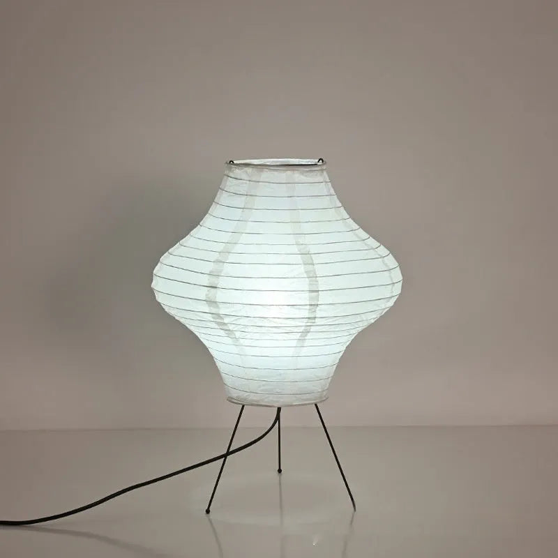 Japanese style decorative table lamp with xuan paper shade and tricolour light source