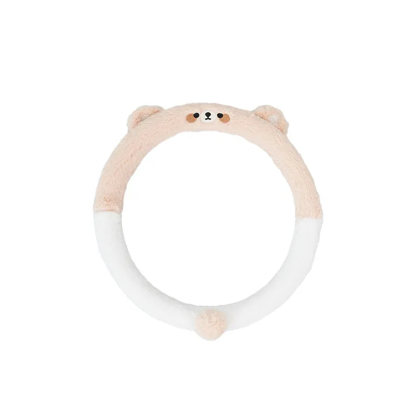 Plush winter steering wheel cover with embroidered animal design fits 38cm diameter