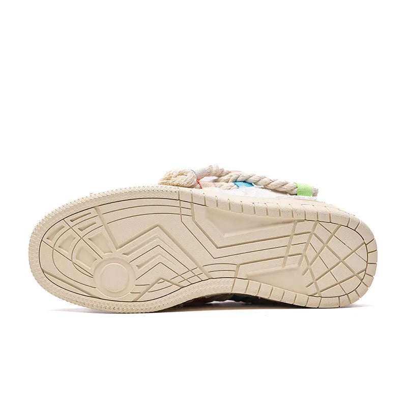 Creamy white retro skateboard shoes with low-top design and platform heel