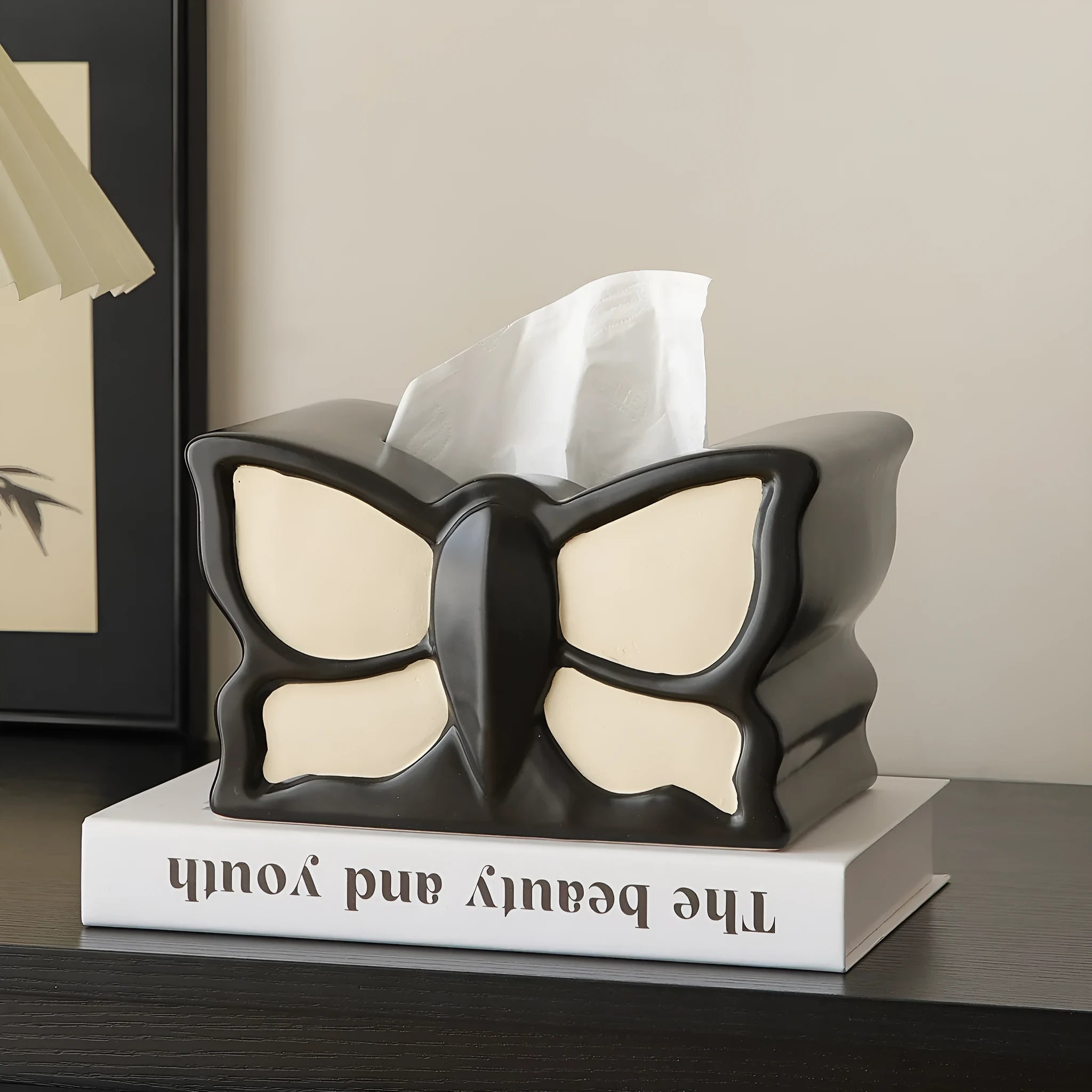 Ceramic butterfly vase and matching tissue box set for living room decor