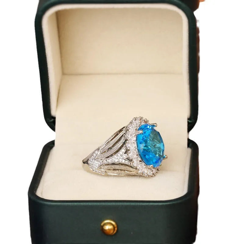 Retro hollow women's ring in brass white steel, Italian court style, colour KYRA0406.