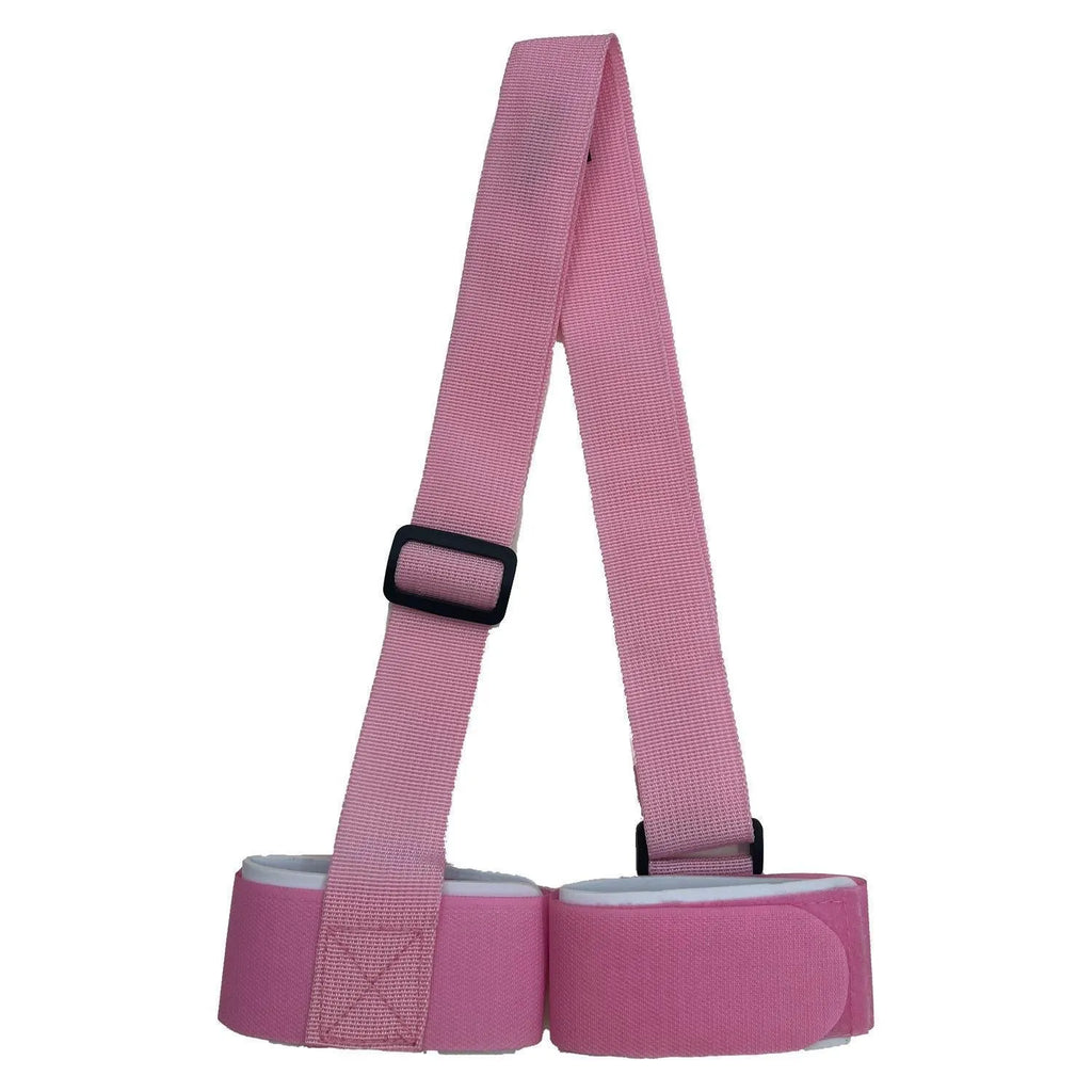 Adjustable skiing bandage strap with shoulder carry for ski and snowboard transport