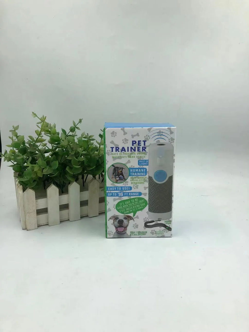 White ABS plastic ultrasonic dog trainer handheld device for bark control