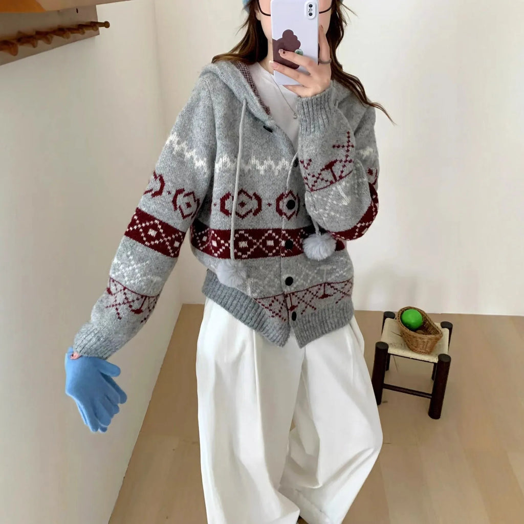 Grey geometric pattern brocade sweater coat for women, loose plus-size fit.