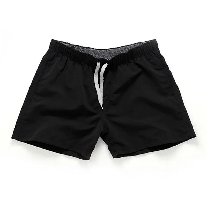 Men's straight-leg beach shorts in polyester fabric, shown in multiple colours and plus sizes.
