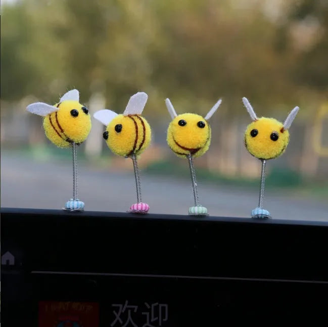Small yellow and black cartoon bee car decoration with fur ball material, 3x3cm size