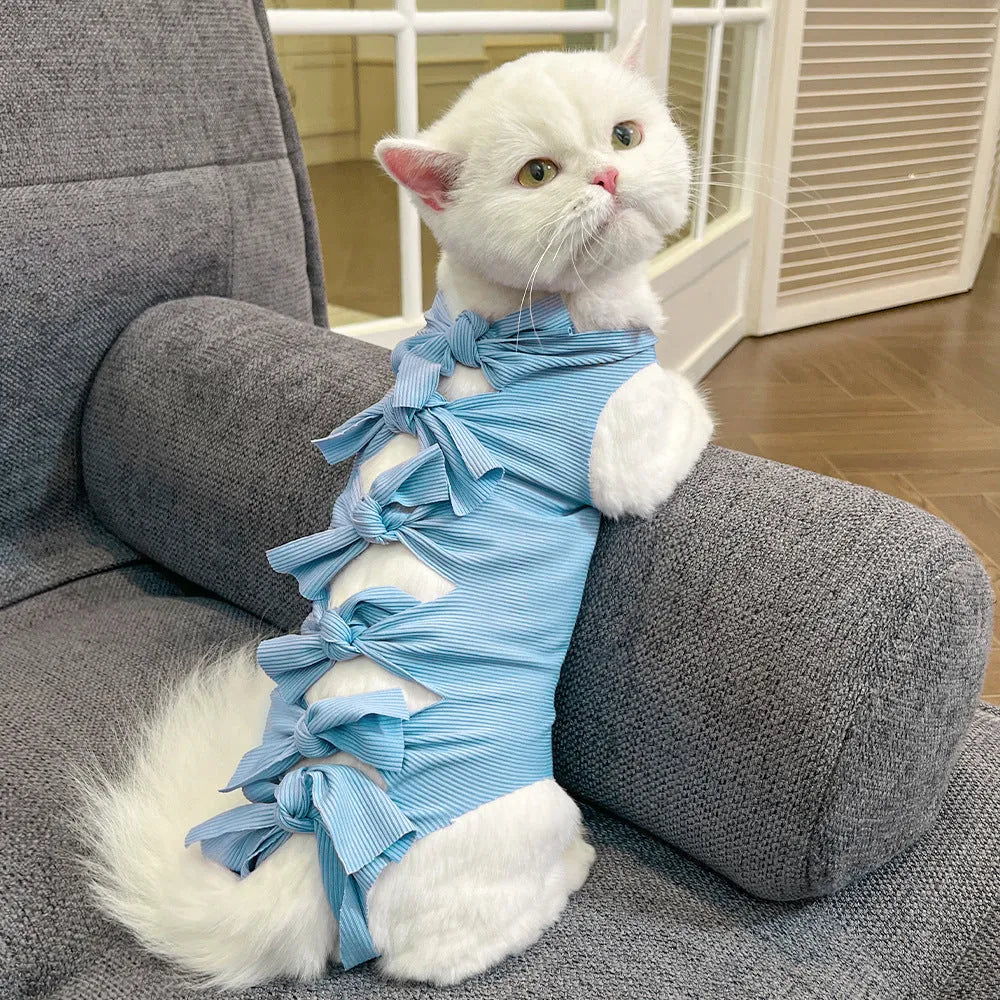 Adjustable lace-up polyester recovery vest for cat post-sterilisation care in multiple colour options