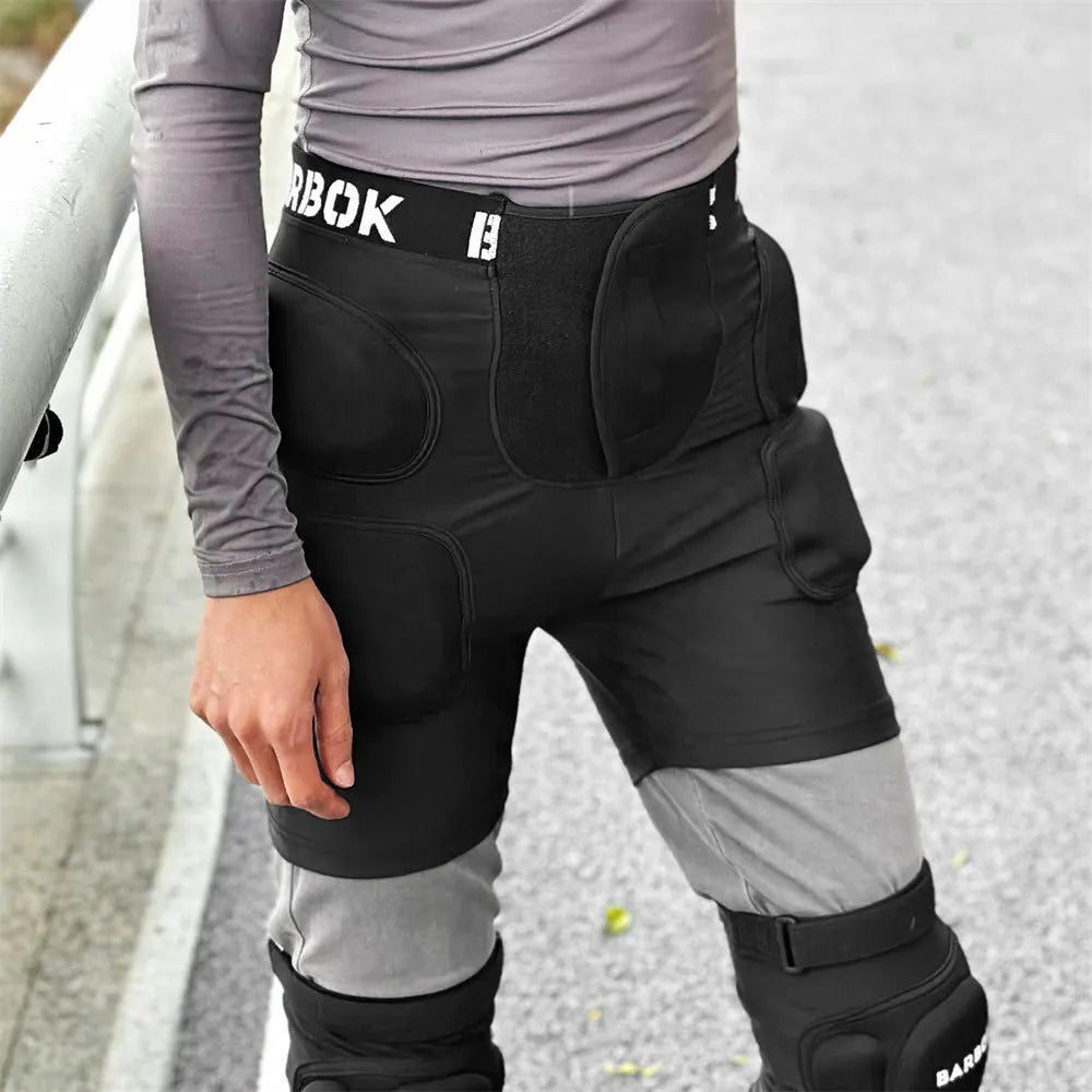 Black adult hip protection pad for skating and skiing, made from spandex and NBR foam.