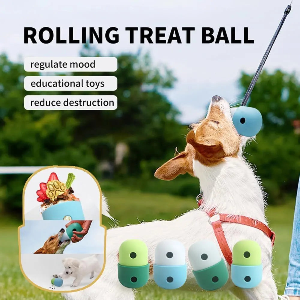 Dog treat puzzle ball 8x11cm in food grade silicone with detachable design