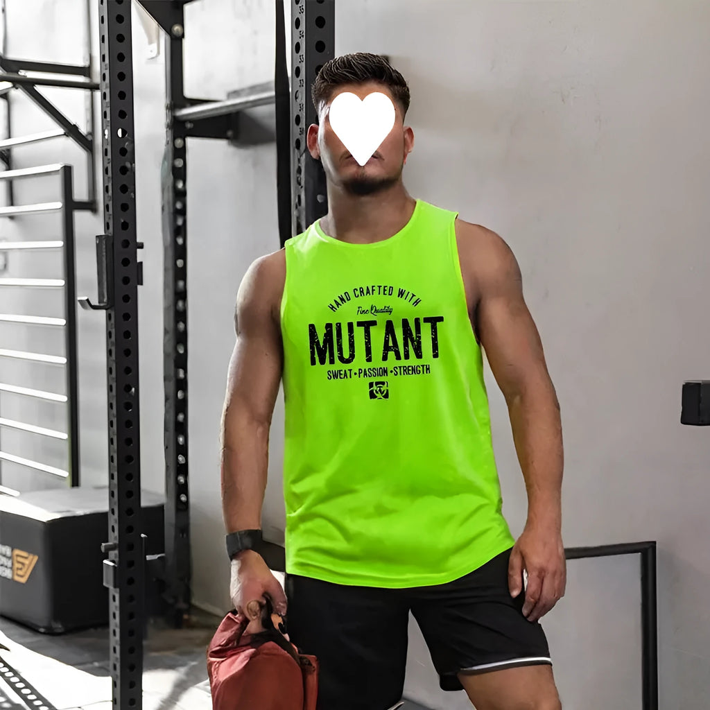 Men's loose fit polyester training waistcoat in multiple colour options including semicircle patterns
