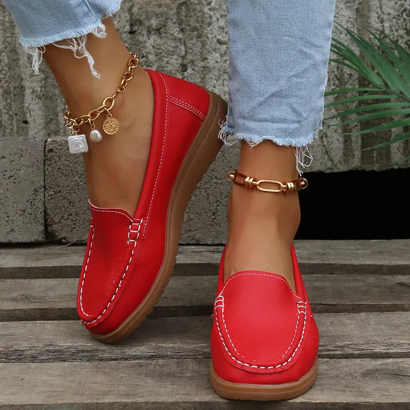 Women's flat loafer shoes in PU leather with a round toe and rubber sole, shown in multiple colours.
