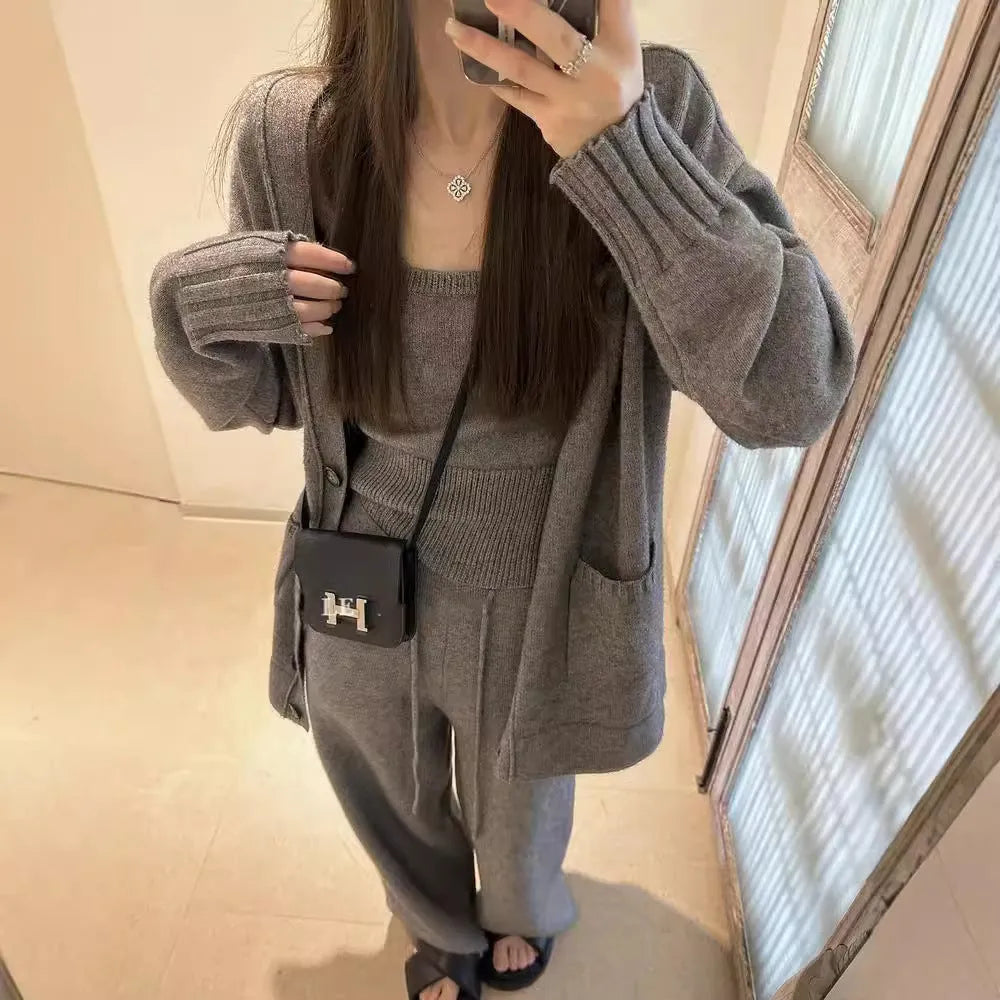 Women's knit cardigan suspender pants three-piece set in wool blend fabric, loose fit casual styling