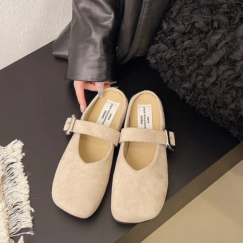 Women's flat closed toe half slippers in square head design with PU upper and rubber sole