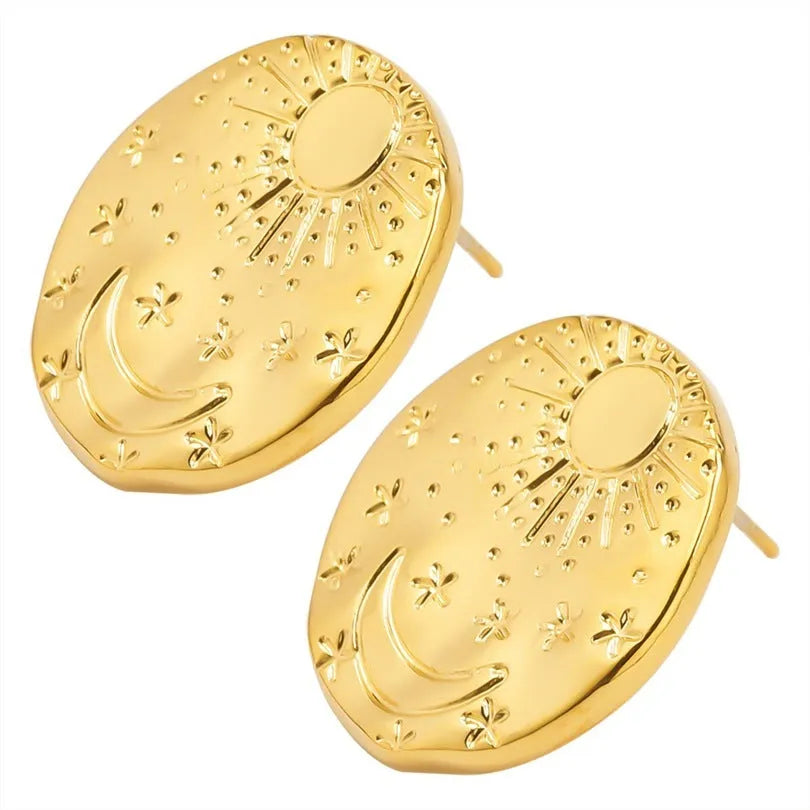 304 stainless steel stud earrings with geometric shell designs in gold or silver colour