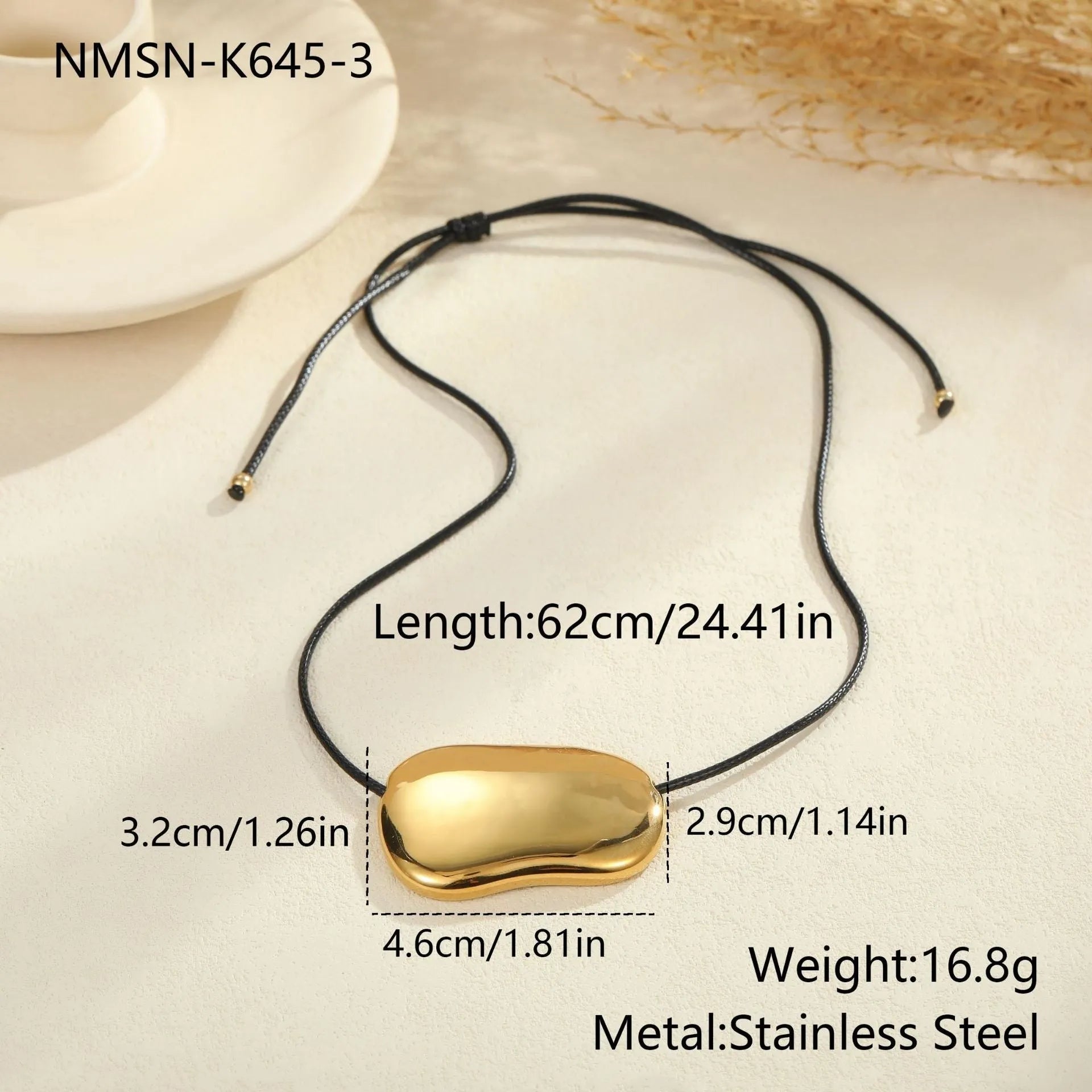 Stainless steel geometric collar necklace with adjustable length and gold electroplated finish